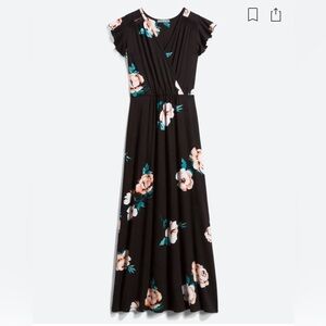 Loveappella gorgeous black flowered maxi dress size Large